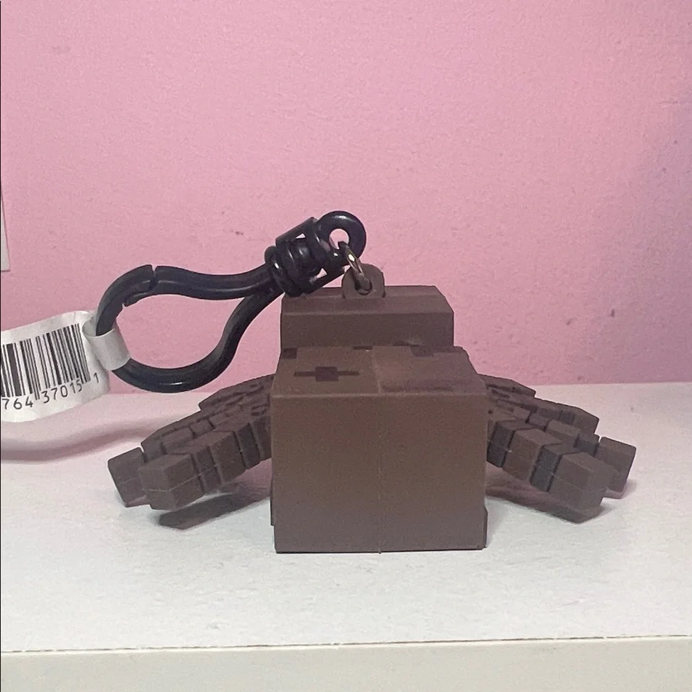 Minecraft Spider Keychain - Picture 5 of 8